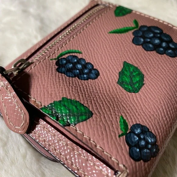 Hand Painted Peacock Pink Leather Coach Wallet - Picture 4 of 16